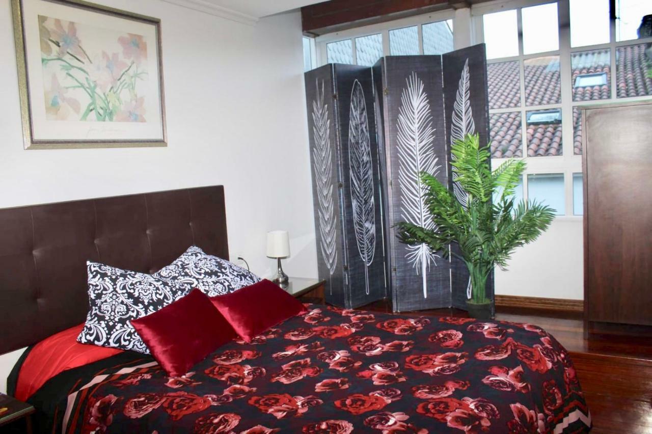 Apartamento Casco Historico Apartment Santiago de Compostela Luaran gambar