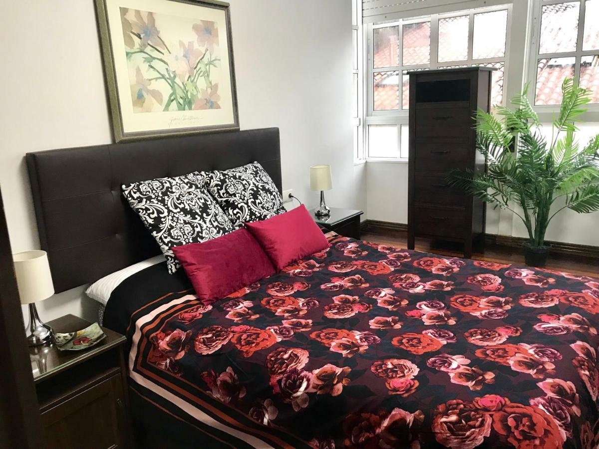 Apartamento Casco Historico Apartment Santiago de Compostela Luaran gambar